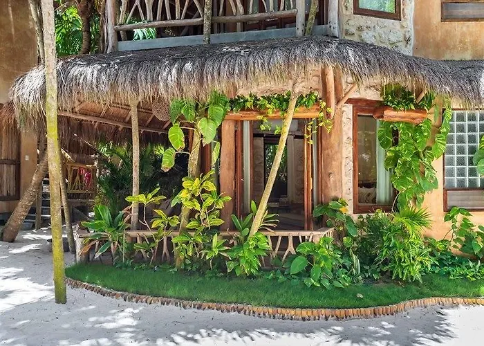 Hotel Alaya Beachfront Tulum