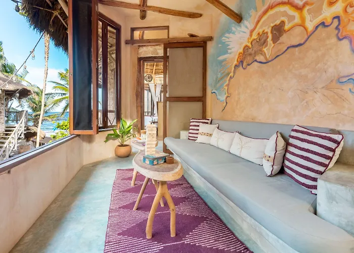 Alaya Beachfront 4*